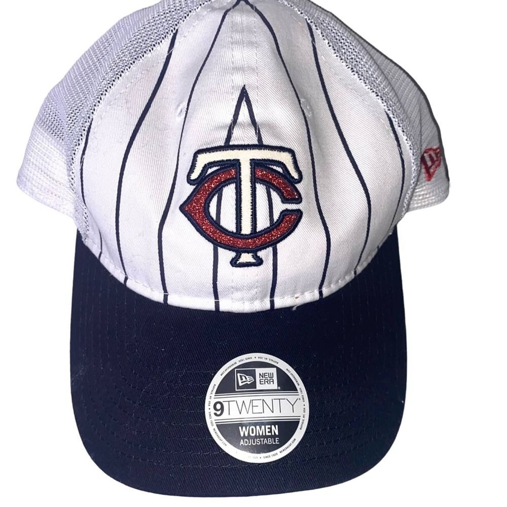 NWOT Women’s New Era Minnesota Twins SnapBack Baseball Hat Cap 9Twenty !